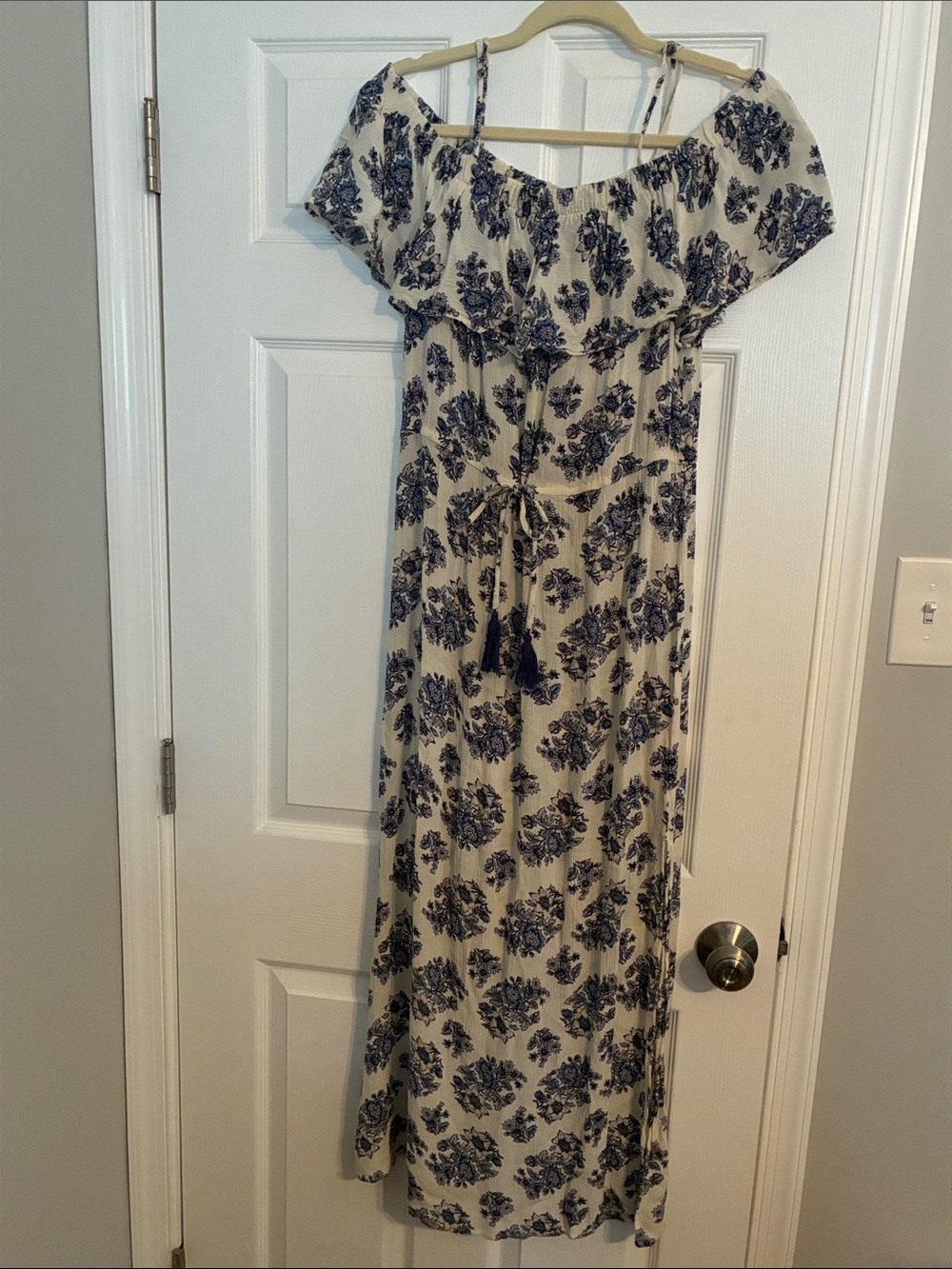 Off-Shoulder Floral Maxi Dress in Cream and Navy